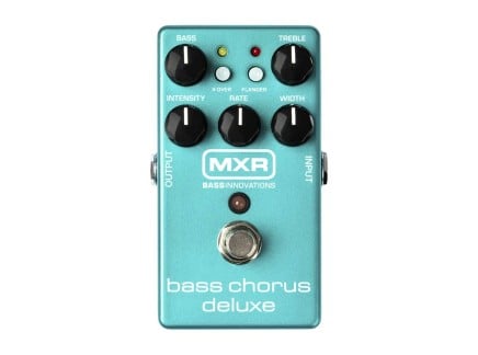 M83 Bass Chorus Deluxe Pedal